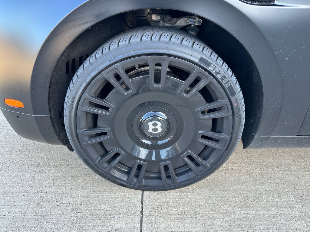 Used 2014 Bentley Flying Spur W12 image 33