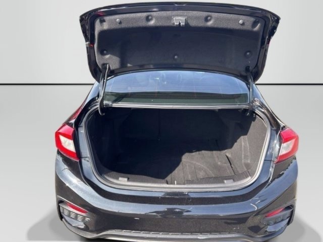 Used 2018 Chevrolet Cruze LT w/ Sun And Sound Package FWD image 39