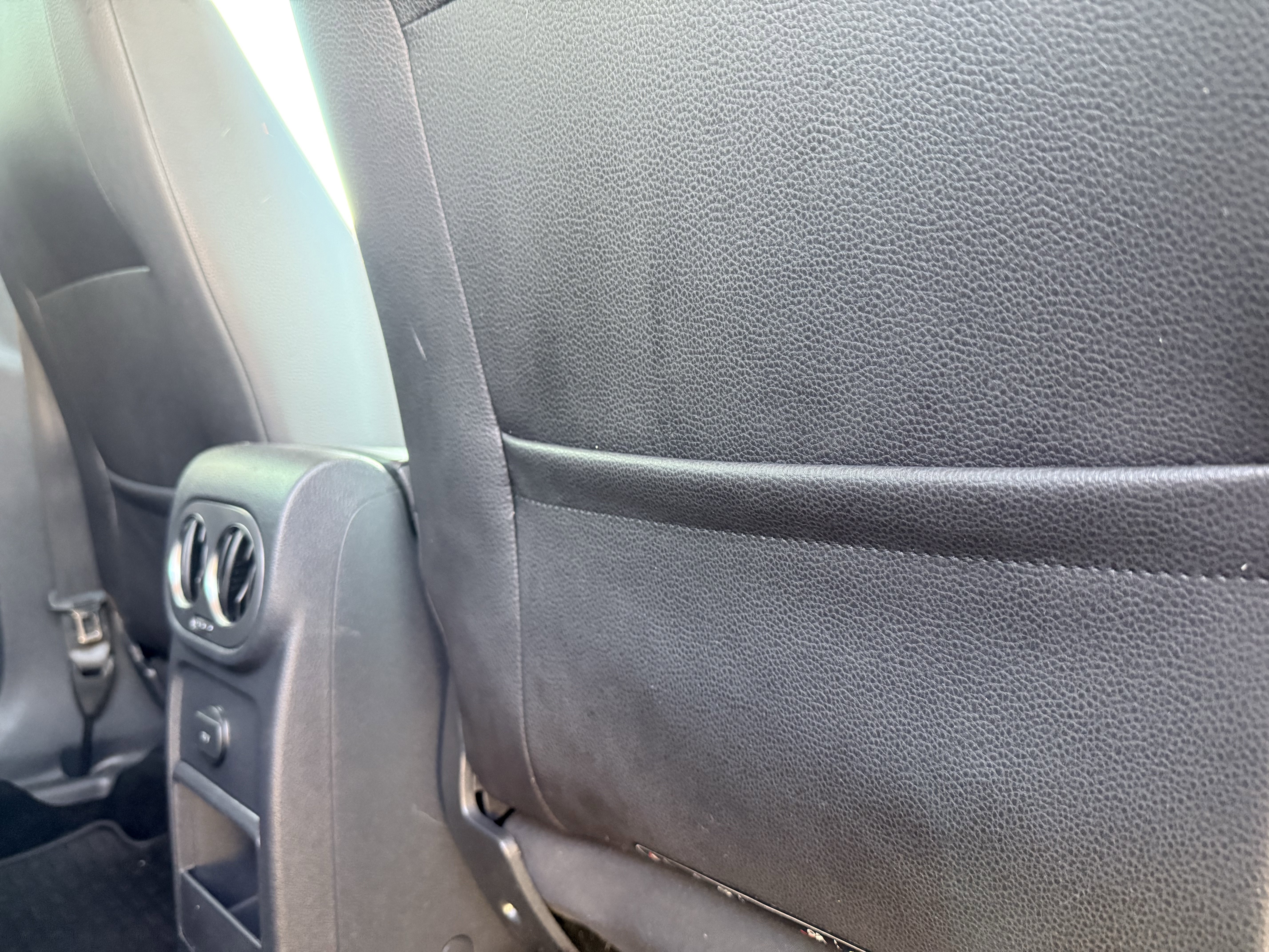 Used 2016 Volkswagen Tiguan S image 32