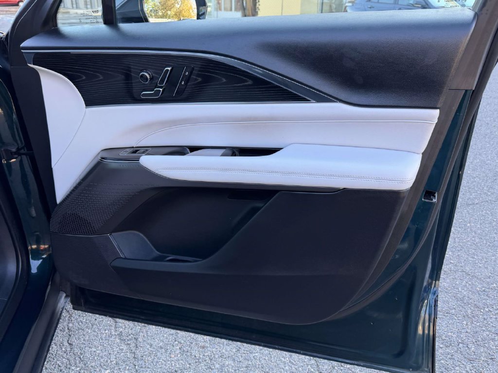 Certified 2024 Cadillac Lyriq Luxury w/ LPO, Floor Liner Package AWD/4WD image 8