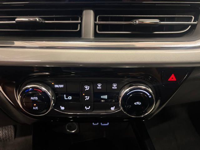 New 2026 Chevrolet Trax LT w/ Driver Confidence Package FWD image 20