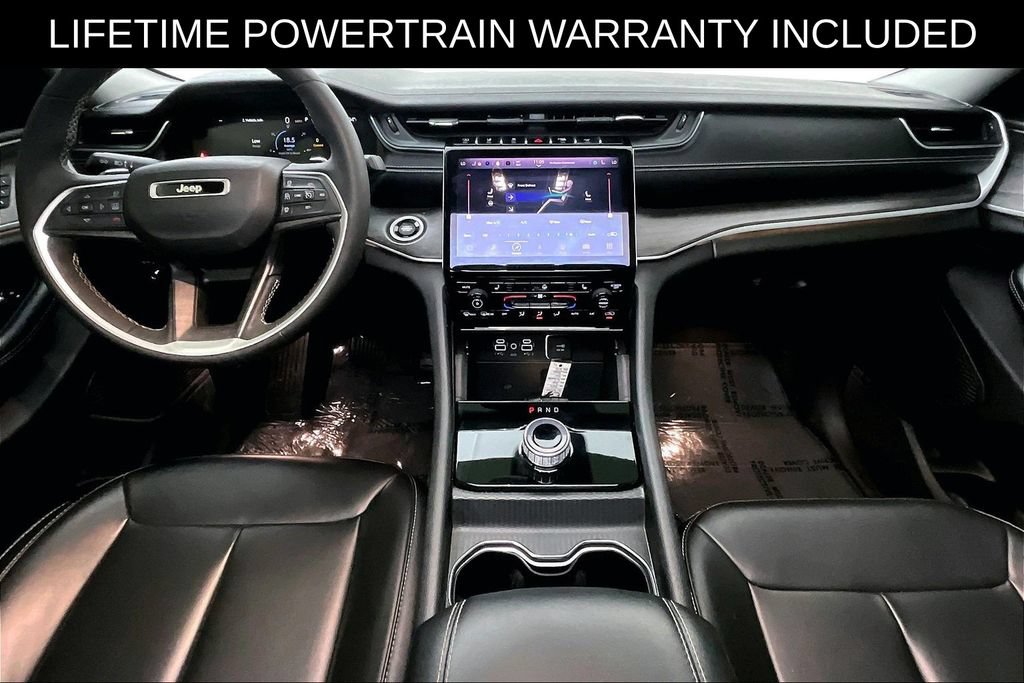 Used 2024 Jeep Grand Cherokee Limited w/ Black Appearance Package RWD image 19