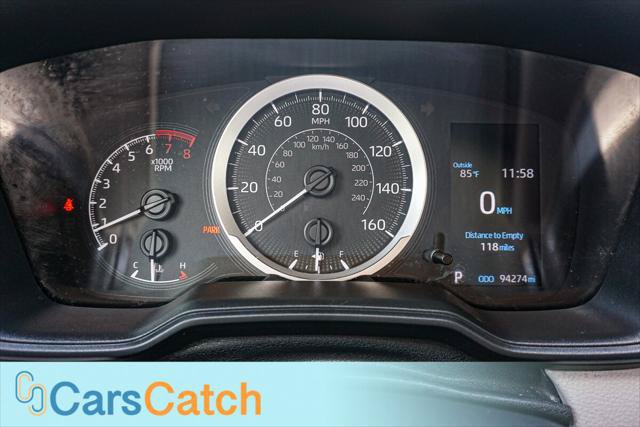 Used 2020 Toyota Corolla LE FWD image 30
