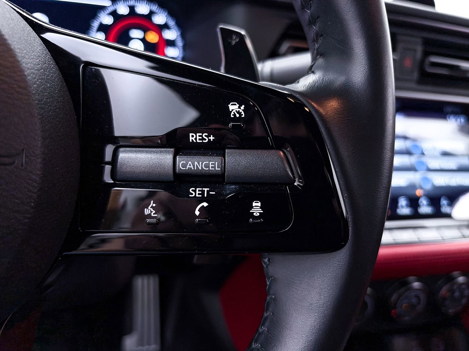 Used 2024 Nissan Z Performance w/ Floor Mat Package image 33