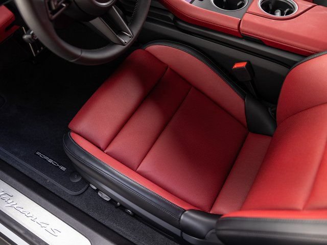 New 2025 Porsche Taycan 4S AWD/4WD image 25