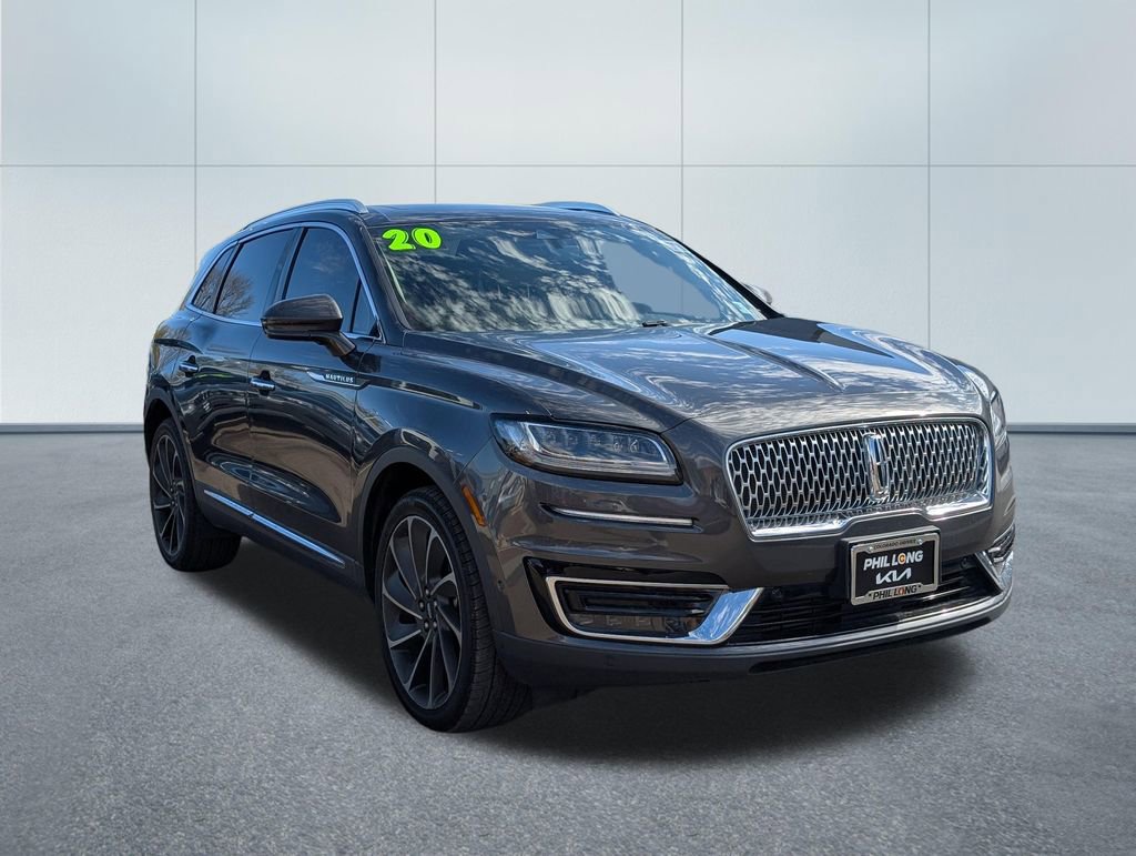 Used 2020 Lincoln Nautilus Reserve w/ Equipment Group 202A image 3