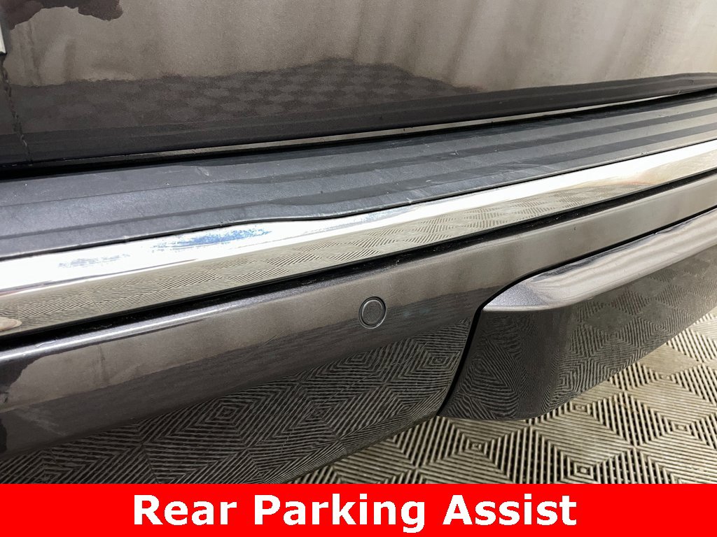 Used 2018 GMC Yukon Denali image 21