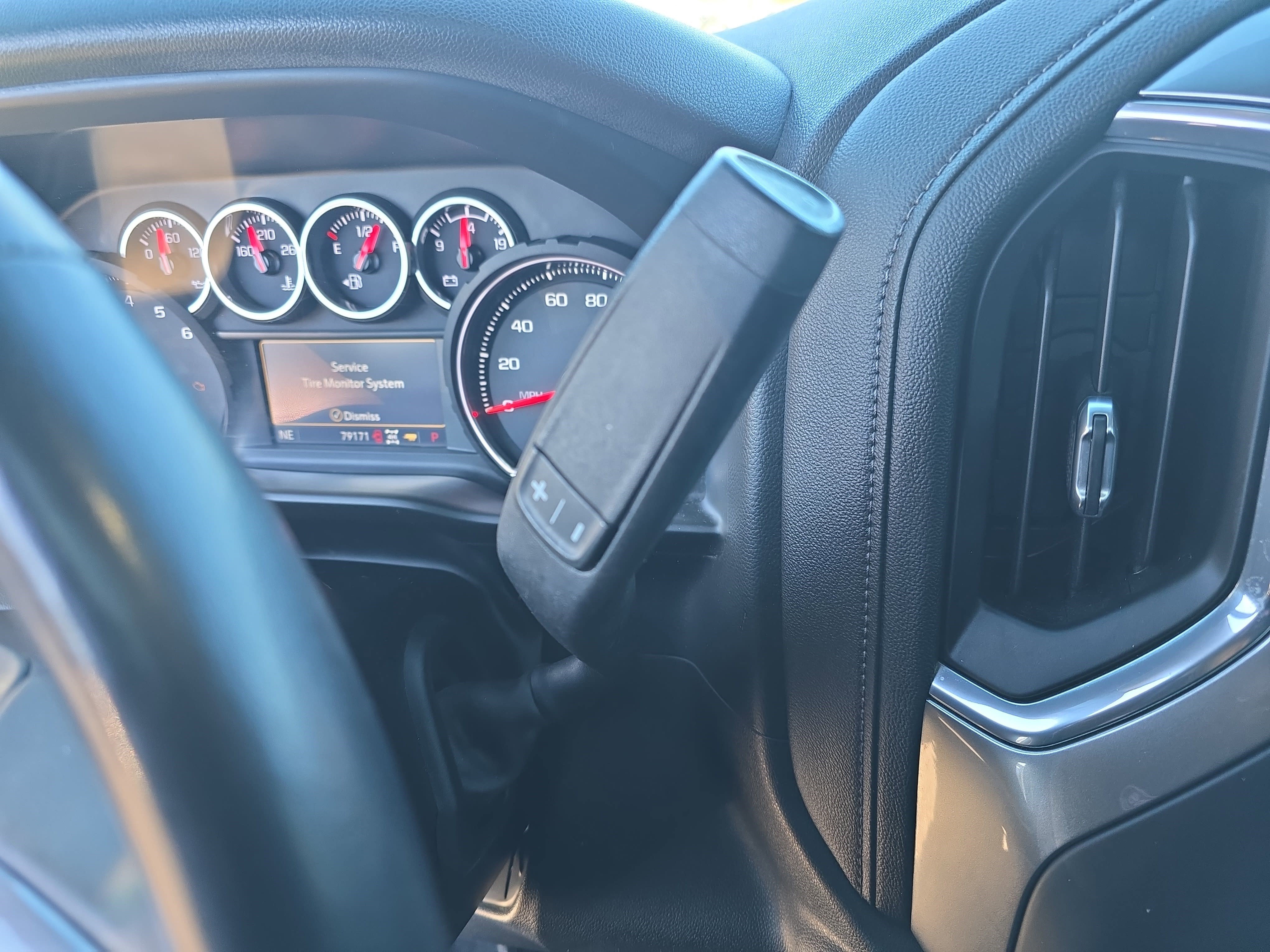 Used 2020 Chevrolet Silverado 1500 RST image 23