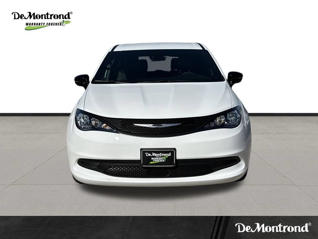 New 2026 Chrysler Voyager LX FWD image 2