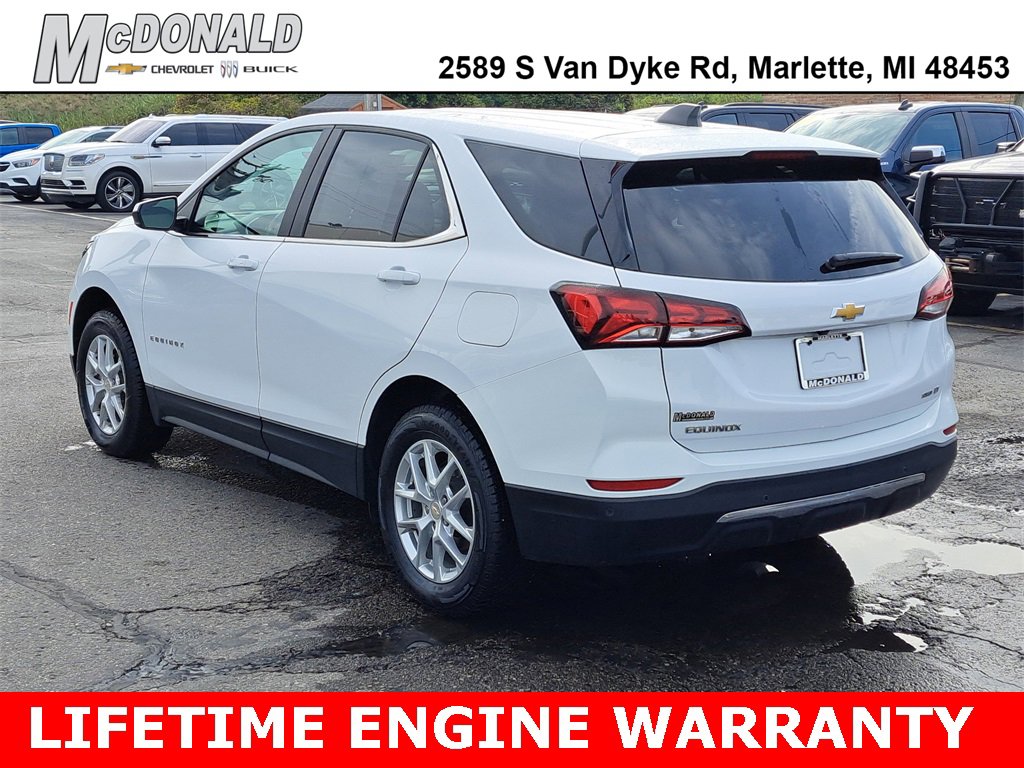 Used 2023 Chevrolet Equinox LT w/ Driver Convenience Package image 3