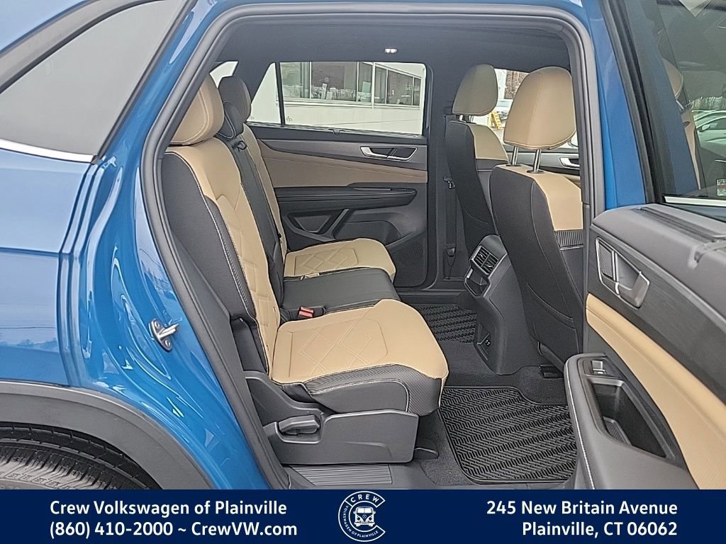 Certified 2025 Volkswagen Atlas Cross Sport SE image 16