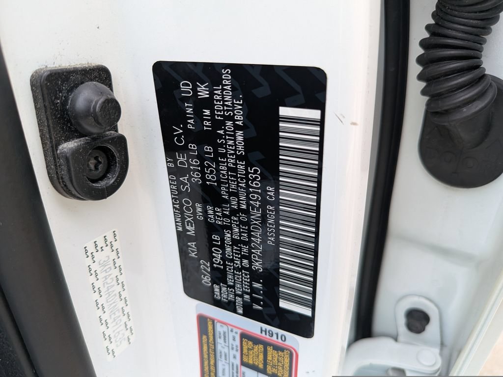 Certified 2022 Kia Rio LX FWD image 34