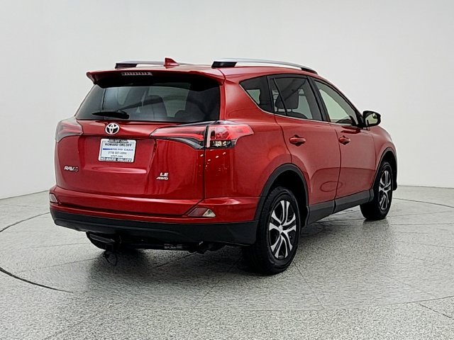 Used 2017 Toyota RAV4 LE w/ Carpet Mat Package AWD/4WD image 5