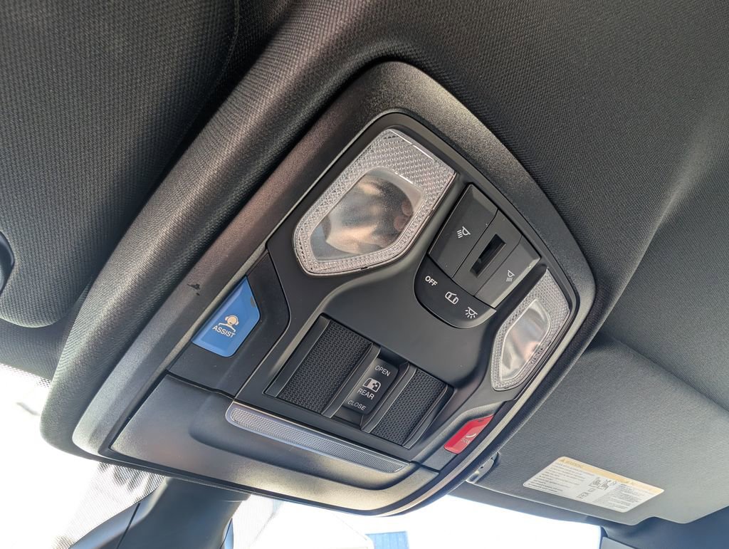 Used 2023 RAM 1500 Big Horn image 33