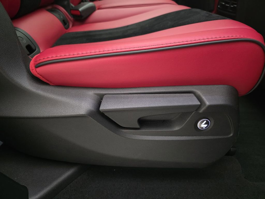 Used 2022 Acura MDX A-Spec image 27