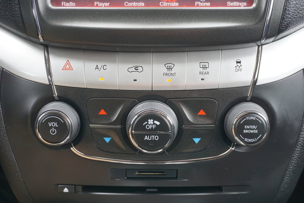 Used 2019 Dodge Journey SE FWD image 11