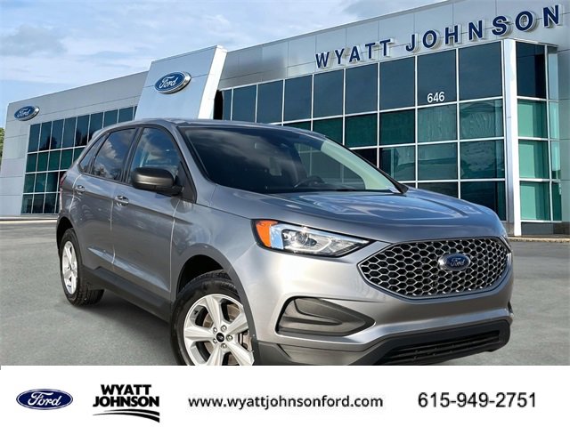 Used 2023 Ford Edge SE image 1