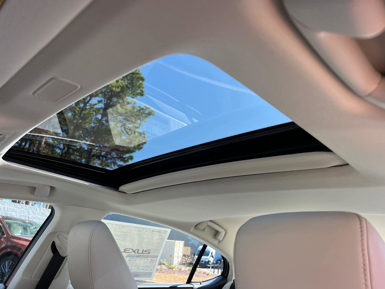 New 2025 Lexus ES 350 w/ Premium Package image 26