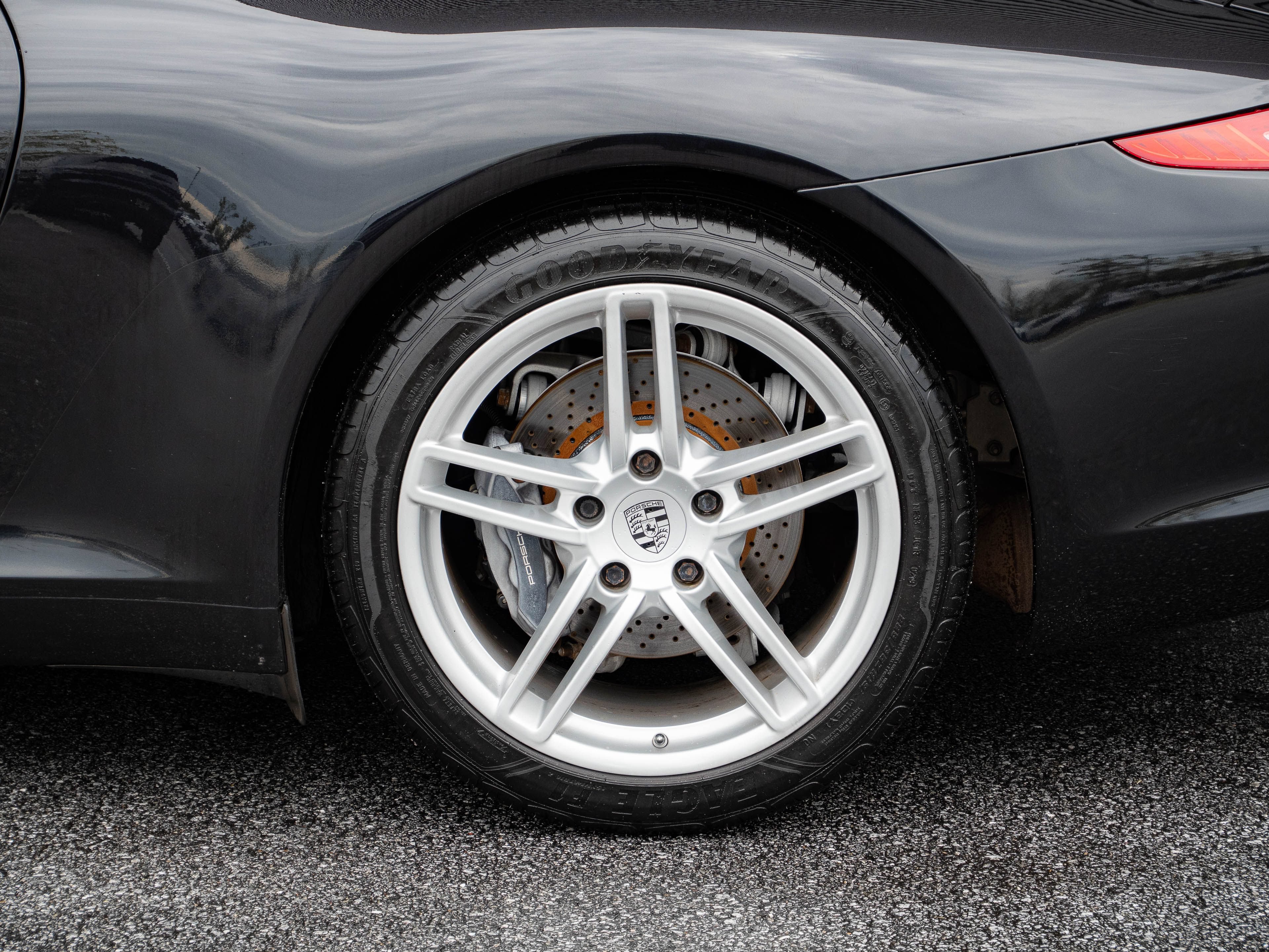 Used 2013 Porsche 911 Carrera RWD image 29