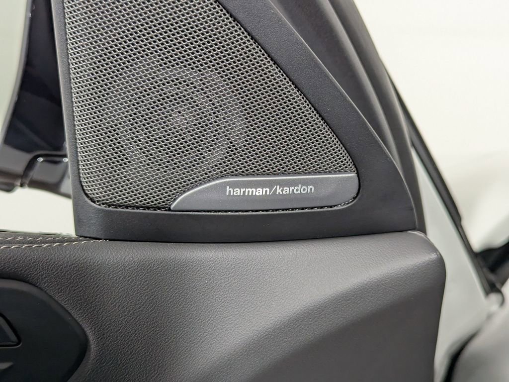 Used 2026 BMW X6 xDrive40i image 15