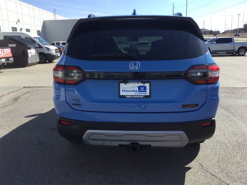 New 2025 Honda Pilot TrailSport image 5