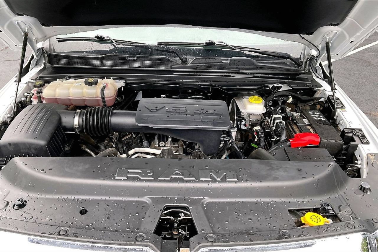 Used 2025 RAM 1500 Big Horn AWD/4WD image 38