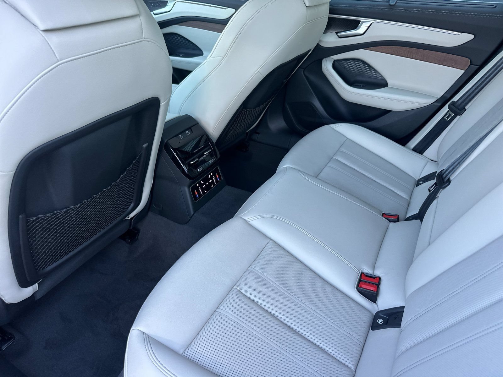 New 2026 Audi A6 Premium Plus AWD/4WD image 12