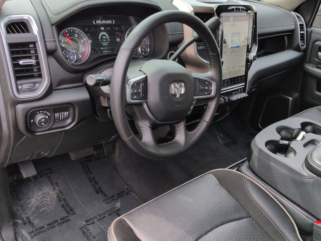 Used 2024 RAM 2500 Laramie AWD/4WD image 9