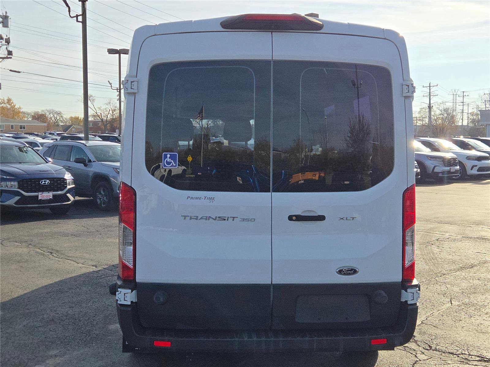 Used 2018 Ford Transit 350 XLT image 16