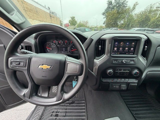 Used 2022 Chevrolet Silverado 1500 Custom AWD/4WD image 11