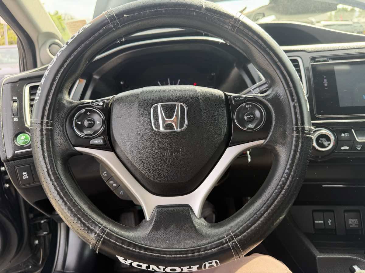 Used 2015 Honda Civic SE image 11