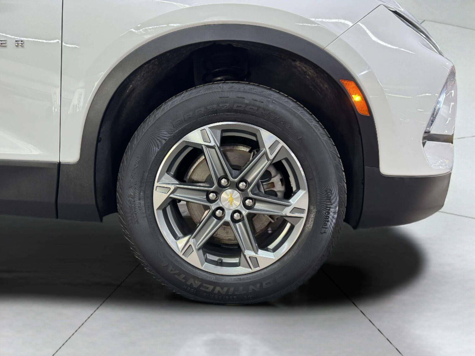 Used 2024 Chevrolet Blazer LT FWD image 61