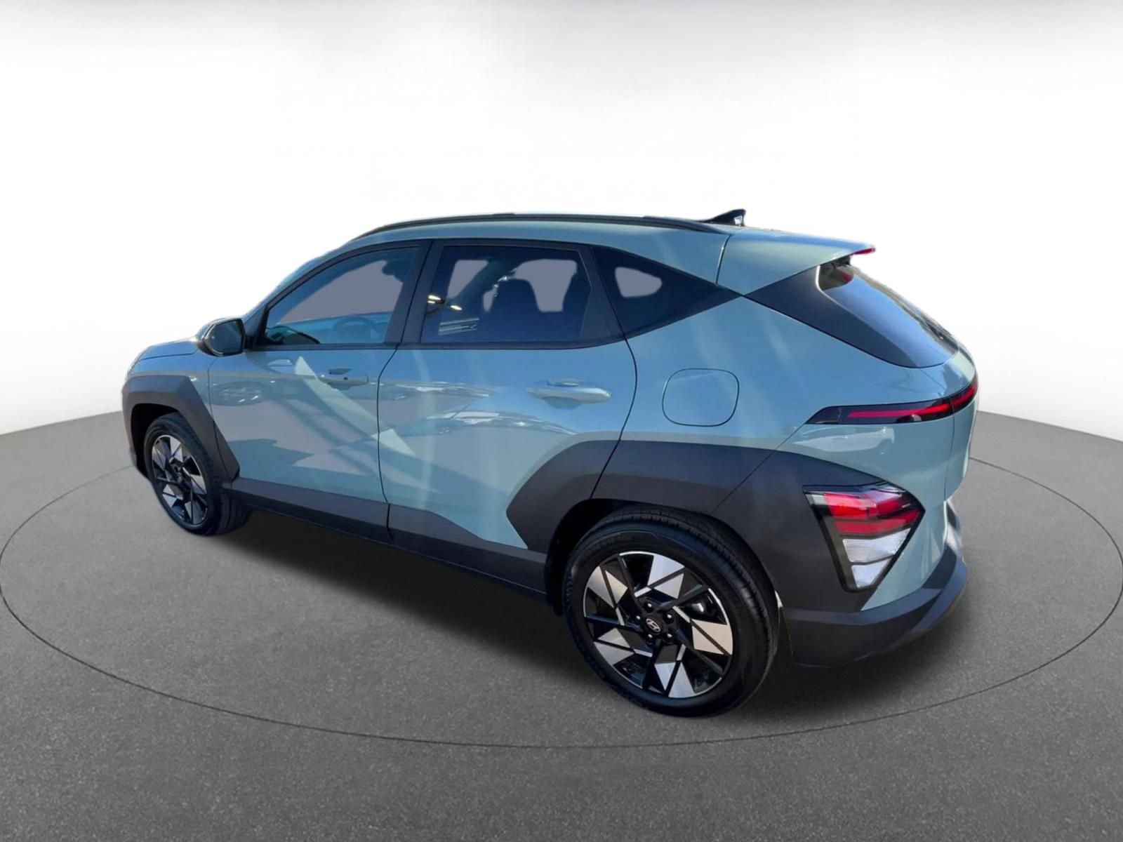 Used 2025 Volkswagen Atlas SE image 10