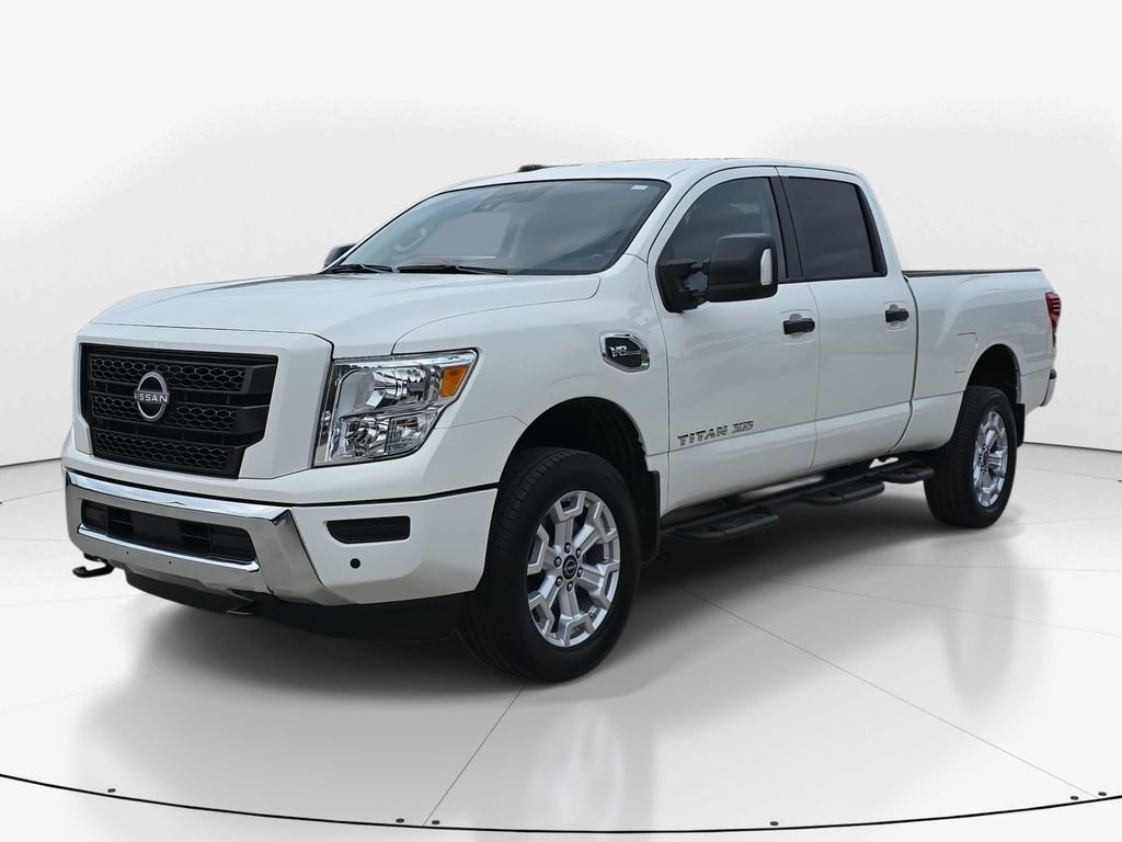 Used 2024 Nissan Titan SV w/ SV Convenience Package image 10