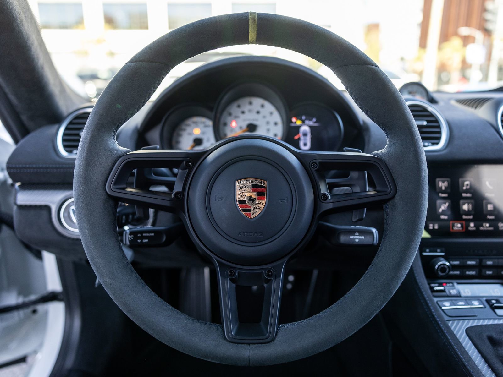 Certified 2025 Porsche 718 Cayman GT4 RS RWD image 6