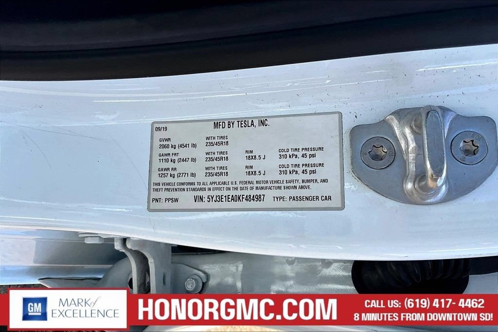 Used 2019 Tesla Model 3 Standard Range RWD image 18