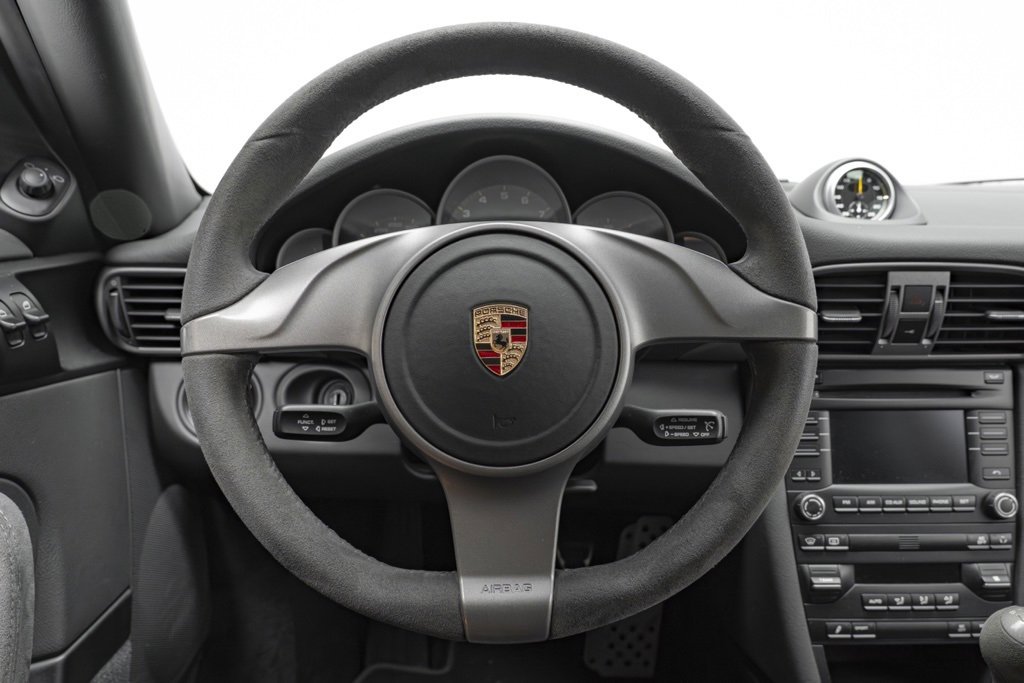 Used 2010 Porsche 911 GT3 image 17