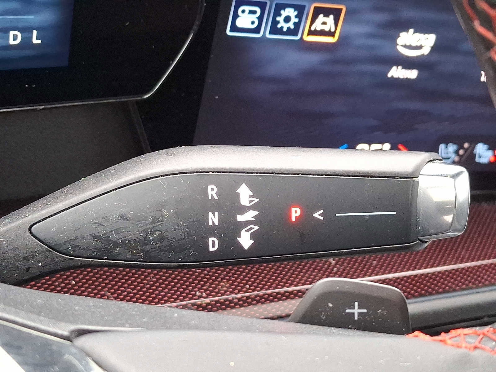 Used 2024 Chevrolet Traverse RS w/ LPO, Floor Liner Package image 16