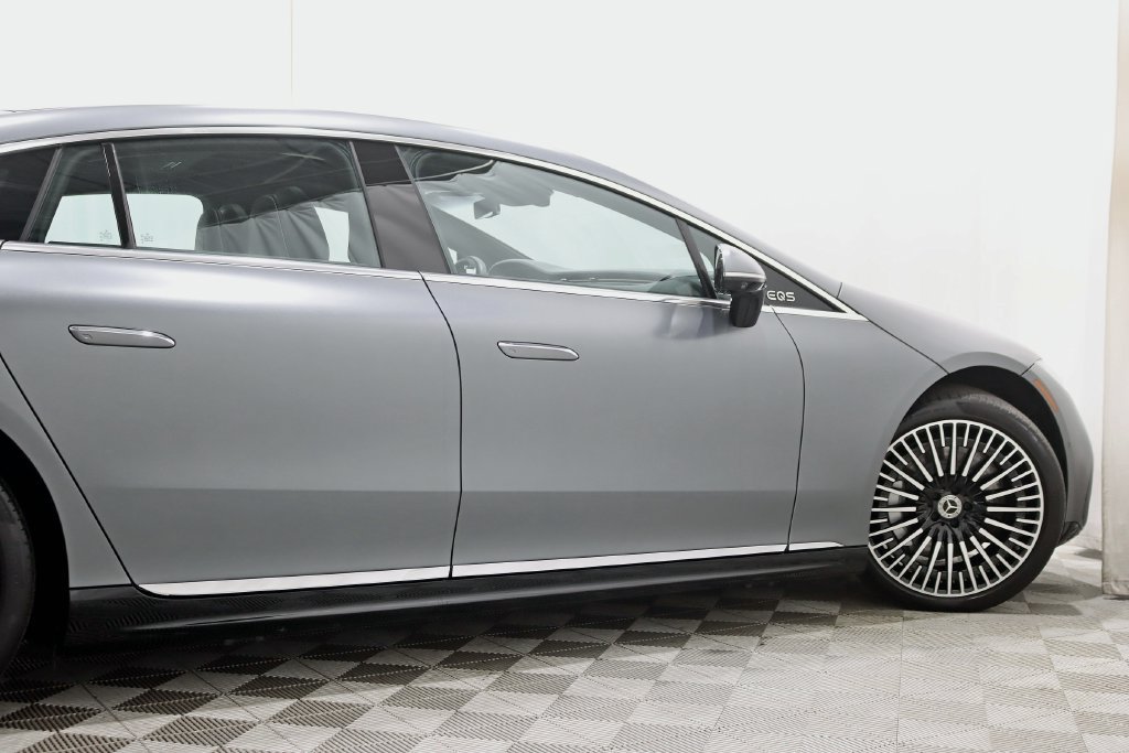 Used 2023 Mercedes-Benz EQS 580 4MATIC Sedan image 10