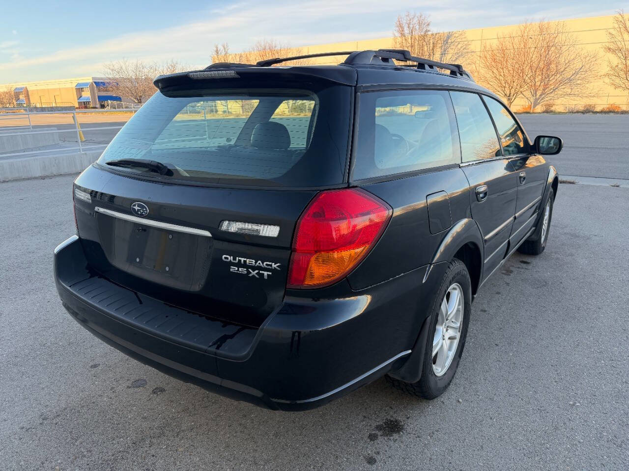 Used 2005 Subaru Outback 2.5XT Limited image 8