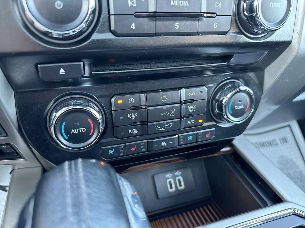 Used 2016 Ford F150 Lariat AWD/4WD image 16