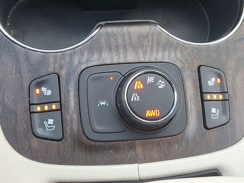 Certified 2021 GMC Acadia Denali image 28