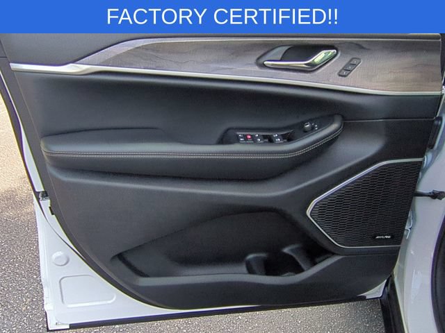 Certified 2024 Jeep Grand Cherokee Limited 4xe AWD/4WD image 12