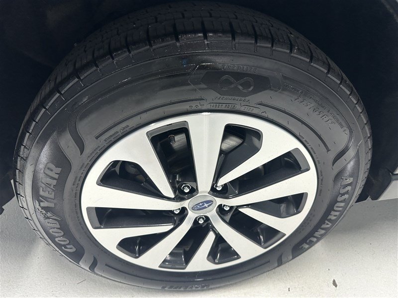Used 2020 Subaru Outback AWD/4WD image 13