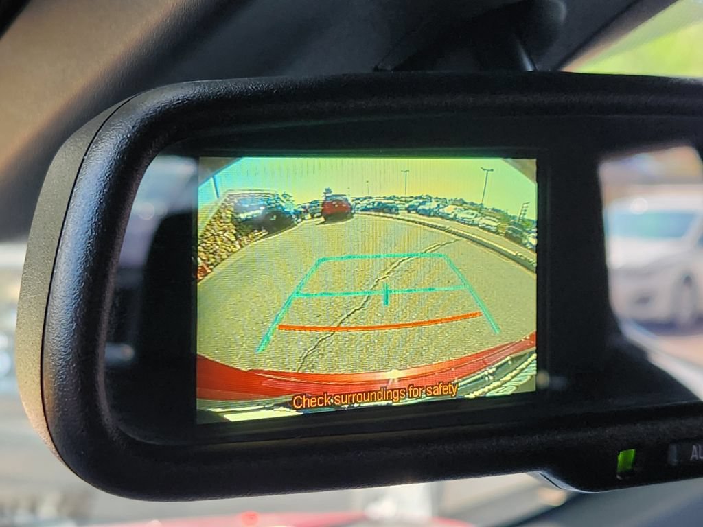 Used 2018 Toyota C-HR XLE FWD image 9