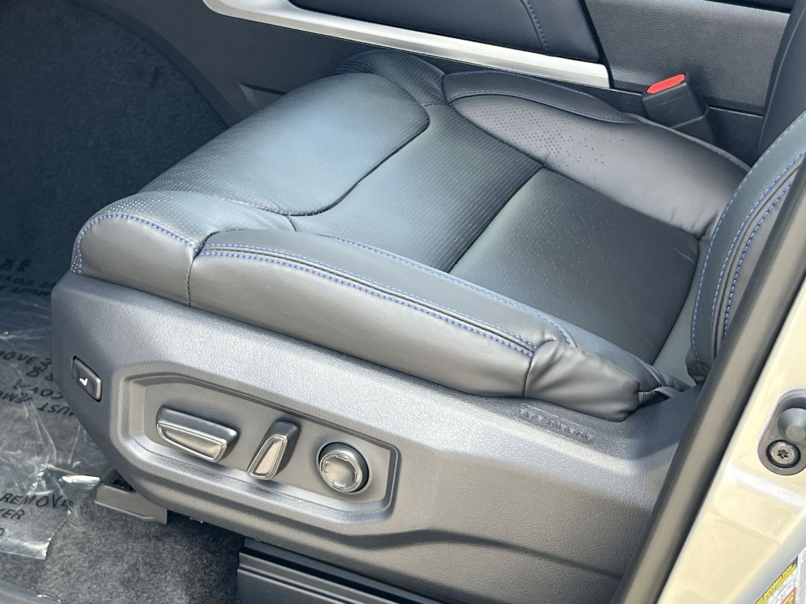 New 2026 Toyota Sequoia Platinum image 8