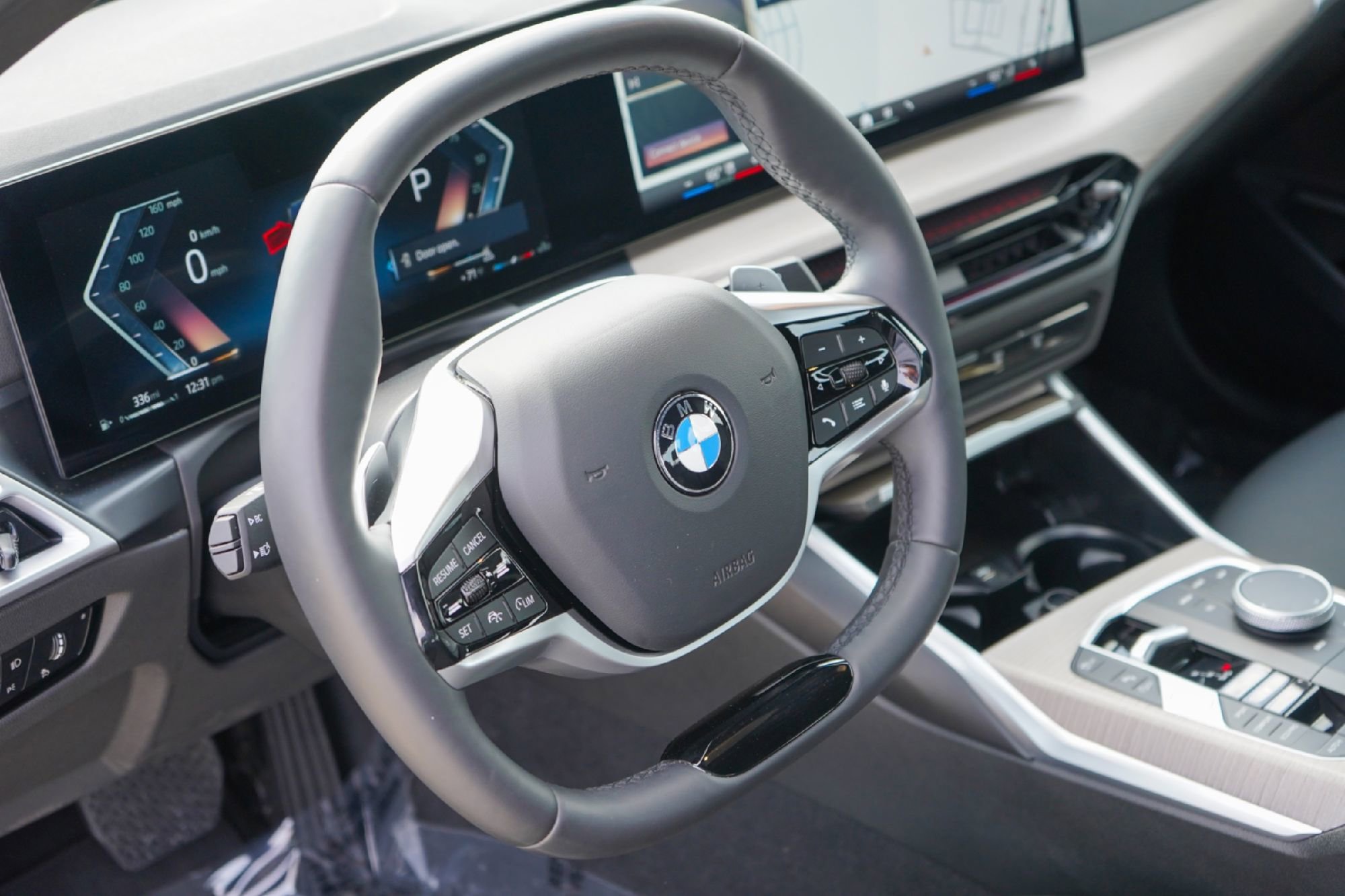 Used 2025 BMW 330i Sedan image 7