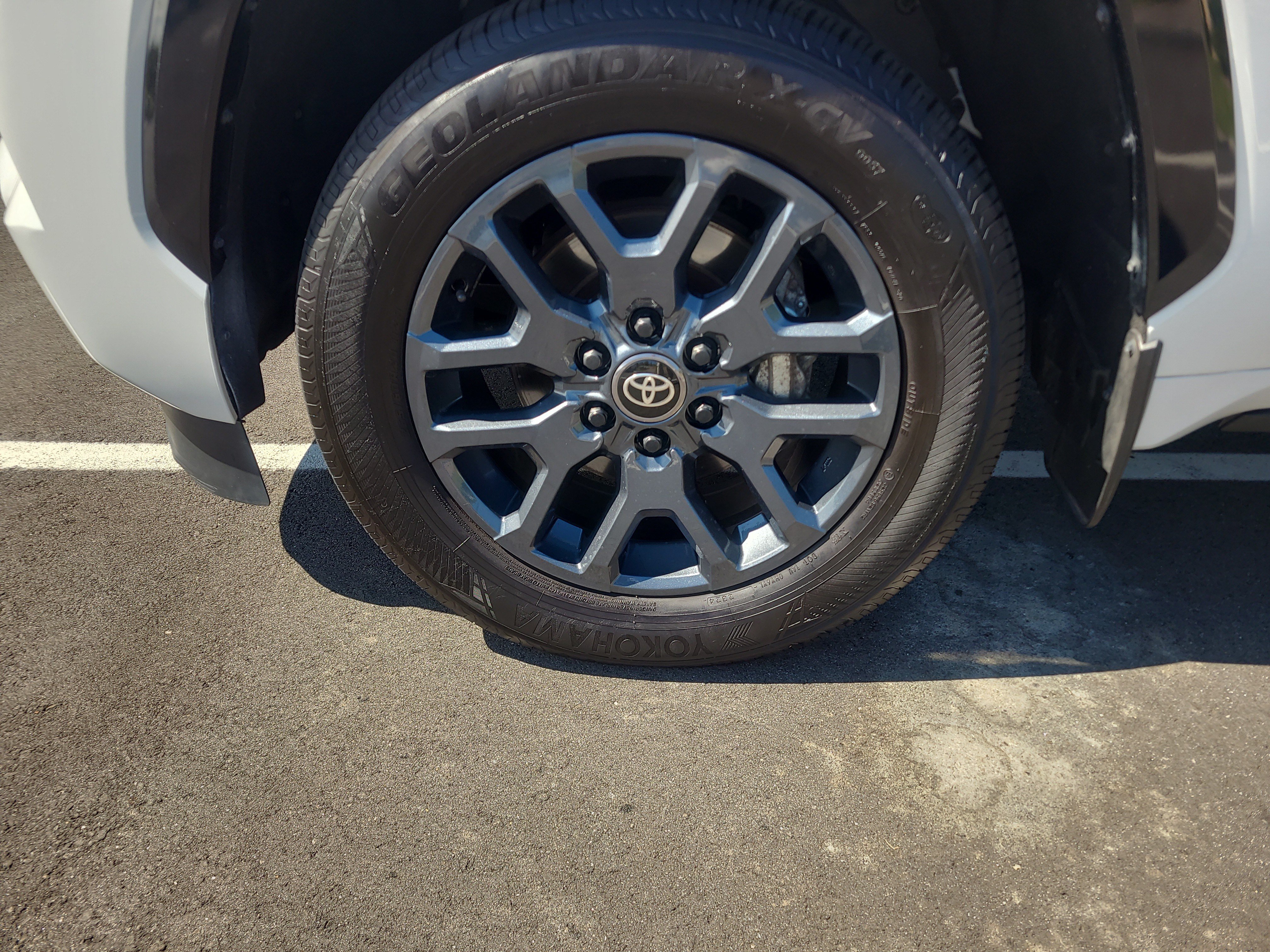 Certified 2025 Toyota Sequoia Platinum AWD/4WD image 9