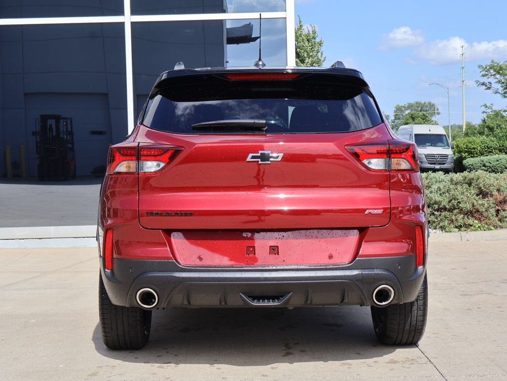 Used 2023 Chevrolet TrailBlazer RS w/ Convenience Package FWD image 6