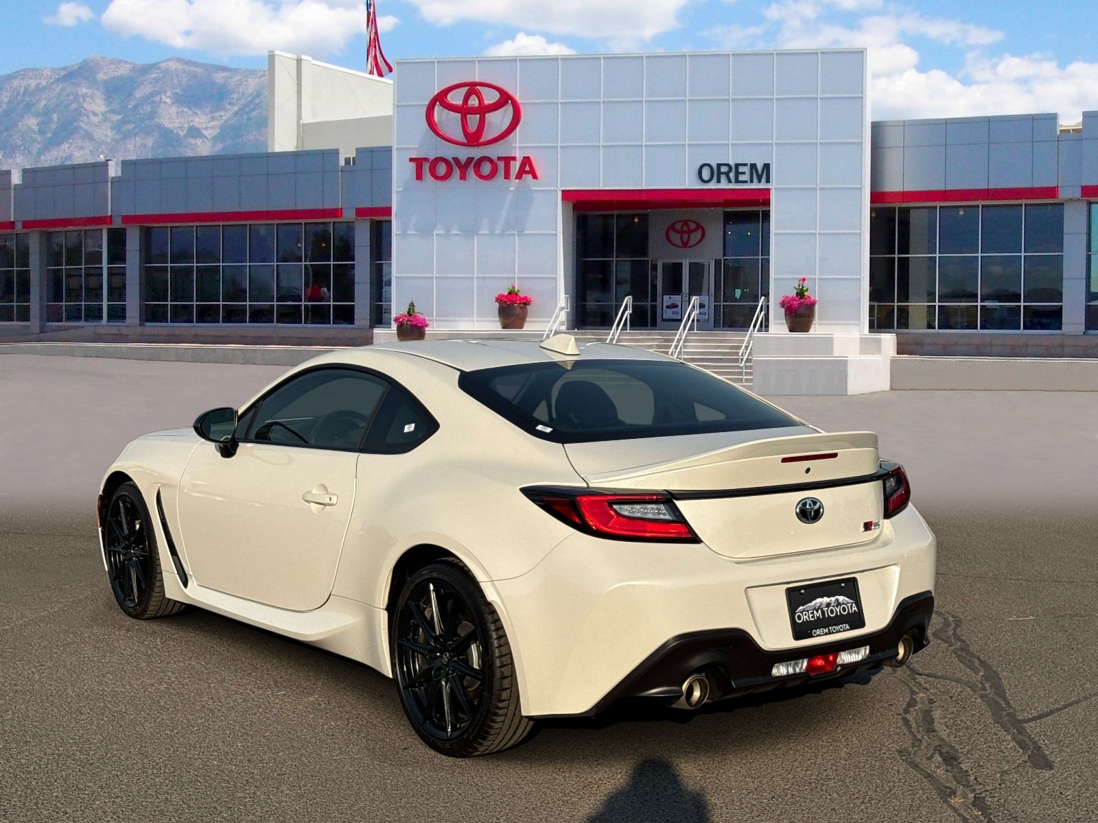 Used 2025 Toyota GR86 Premium w/ ALL Weather Mat Package (TMS) RWD image 5